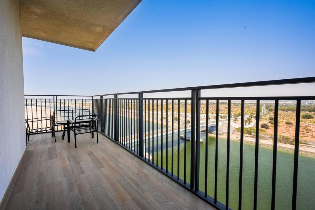 Family Escape 3br Maids Elegant Yas Island907w4
